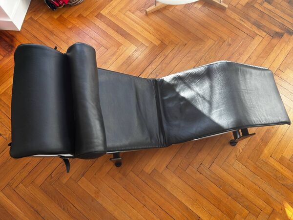 Chaise LC4