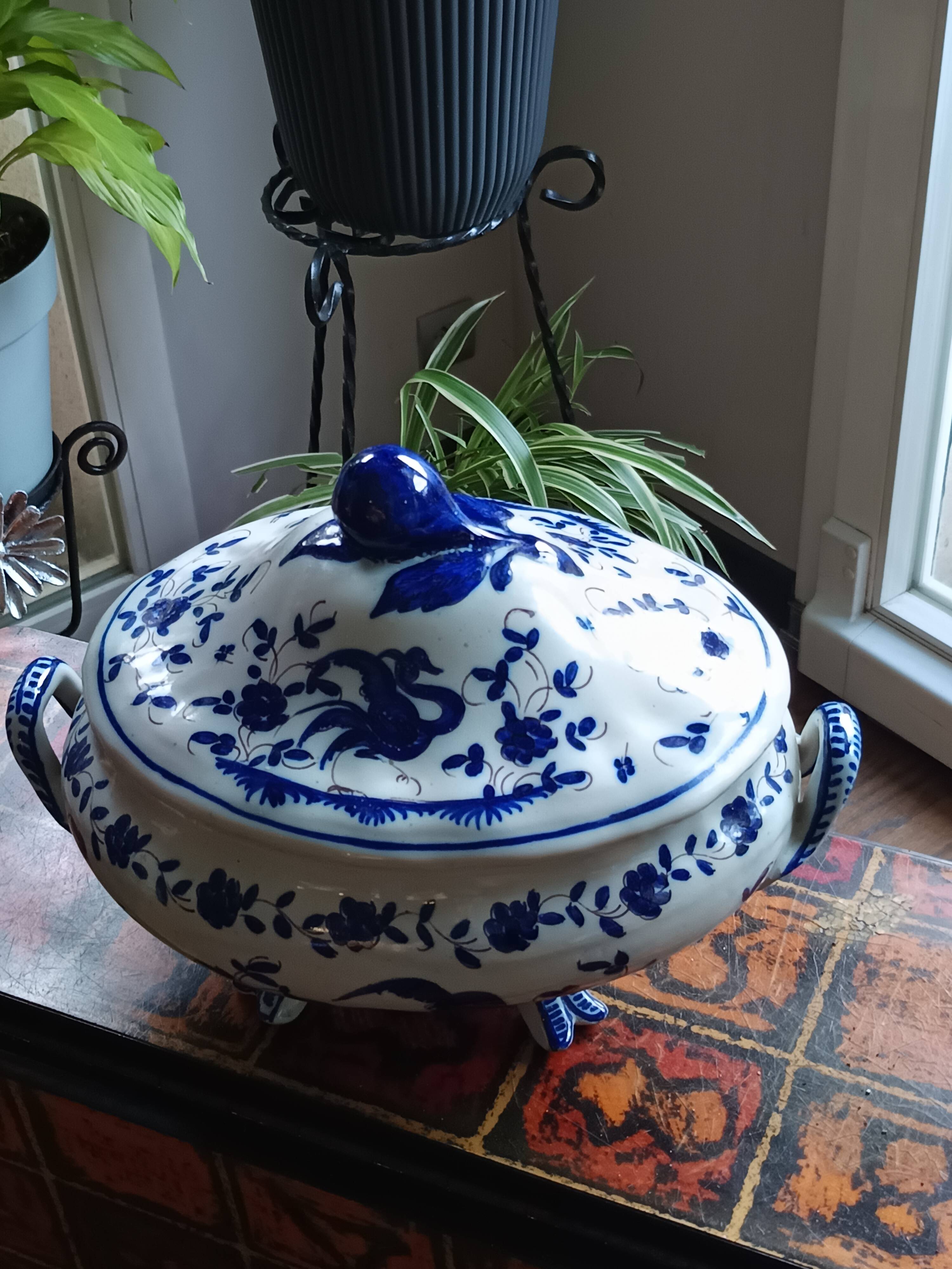 Antique earthenware vegetable dish from Matres Tolosane, attributed to Ribet and Bonnassies