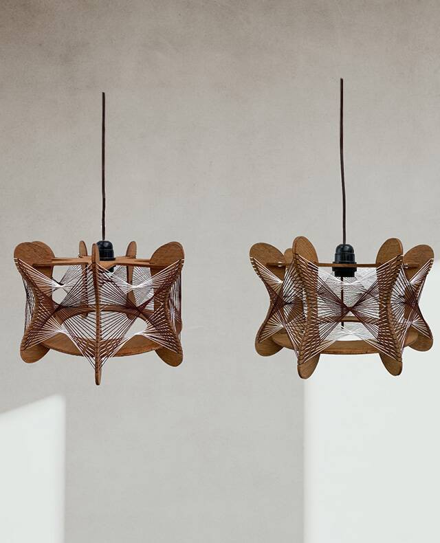 Hanging wood and stretched wire