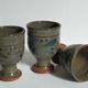 Trois tasses de potier en grès émaillé vintages