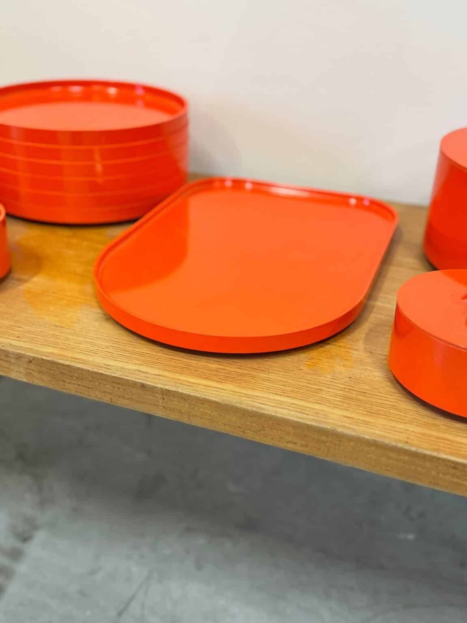 Vintage "Max" orange plastic dinnerware set 1964