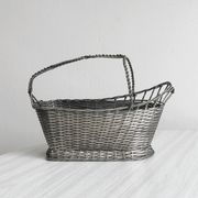 Panier à vin en métal tressé