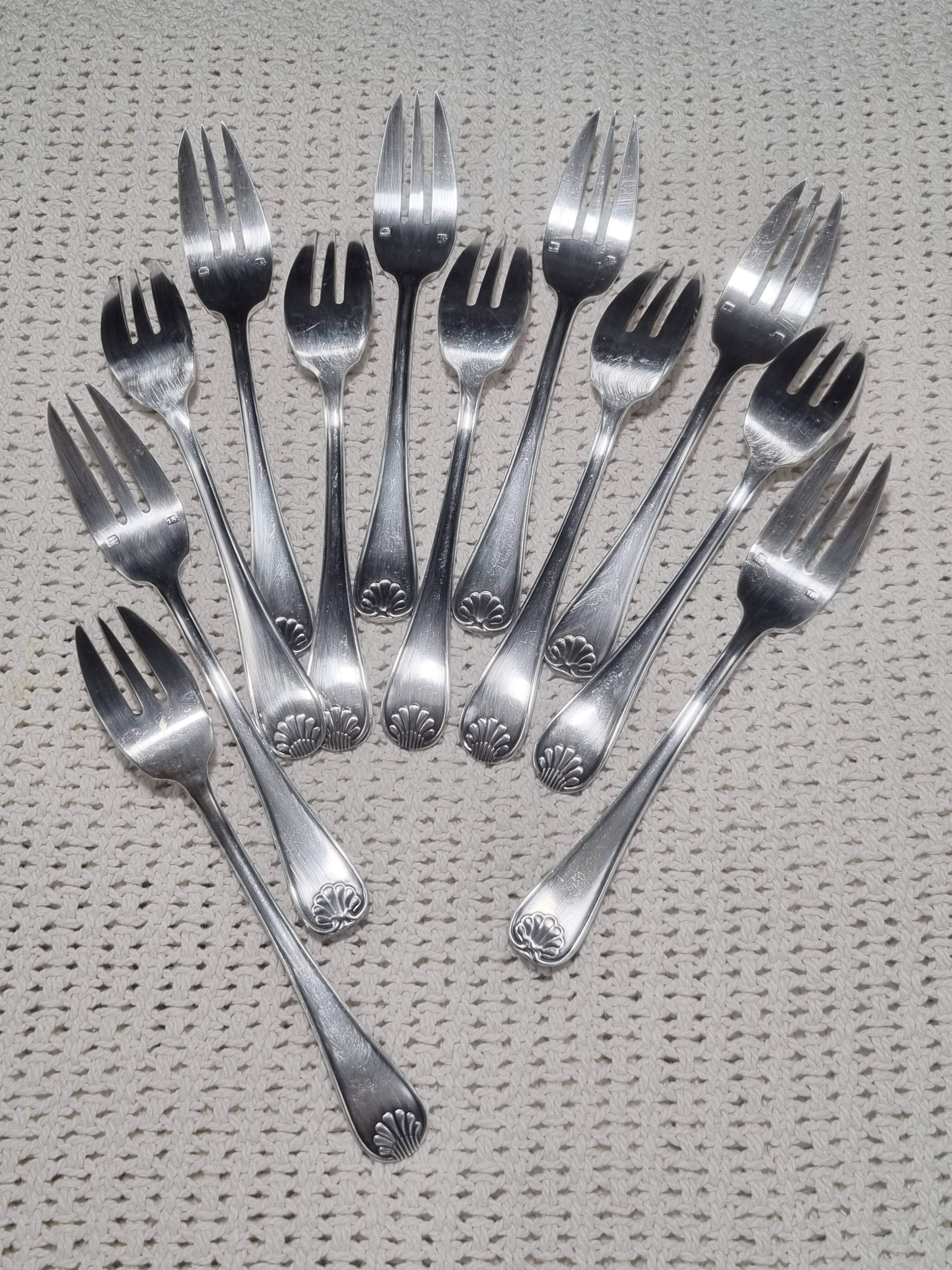 Cake forks