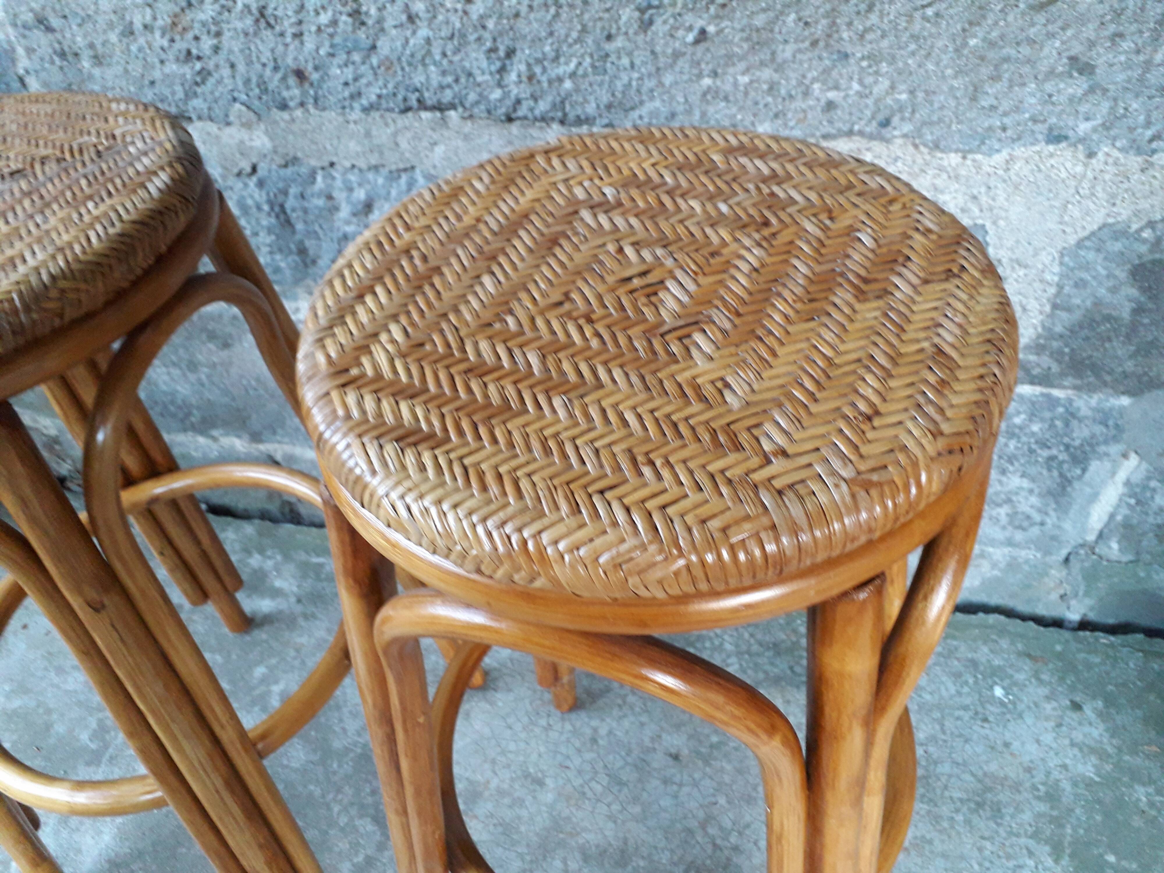 Bar en rotin vintage & ses tabourets