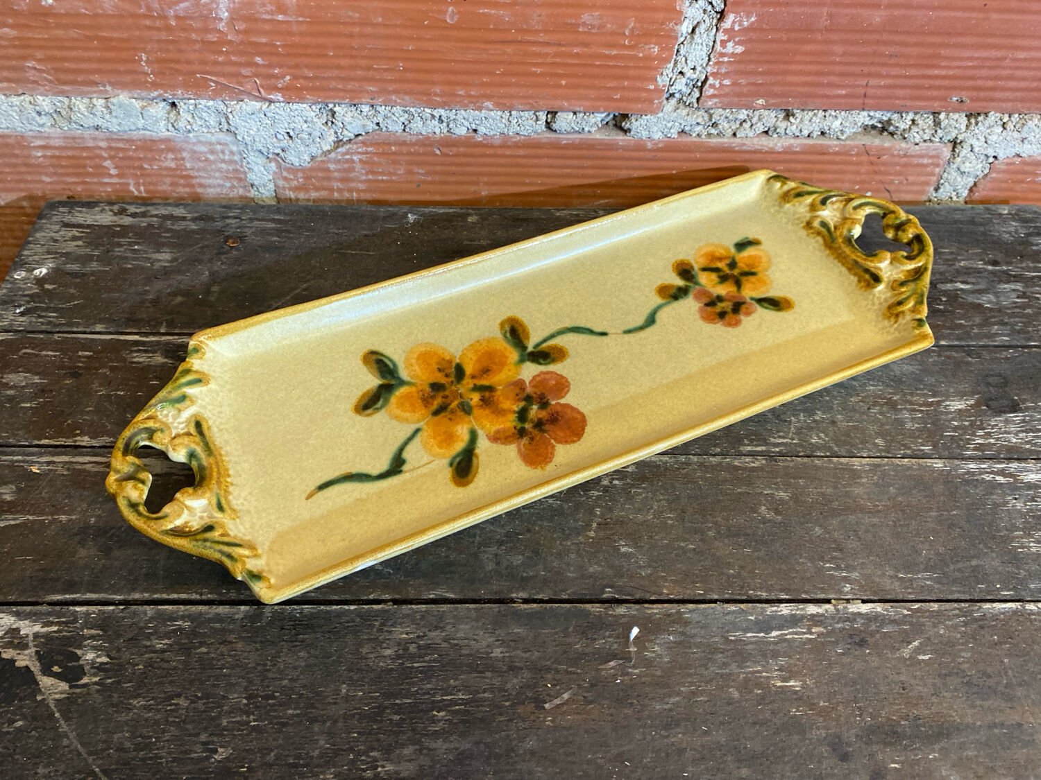 Vintage yellow ceramic cake dish argilart with flower decoration