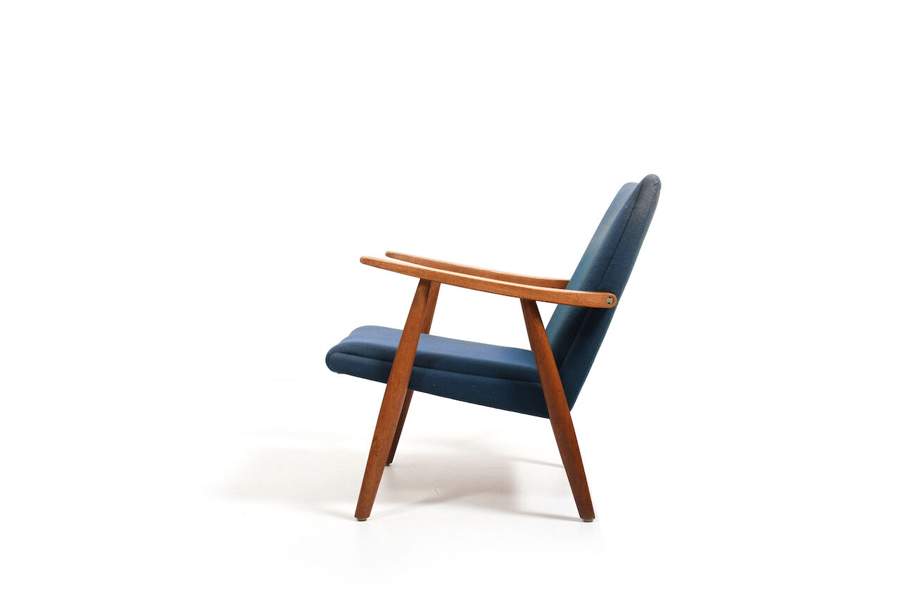 GE-260  Easychair in Oak by Hans J. Wegner 1950s