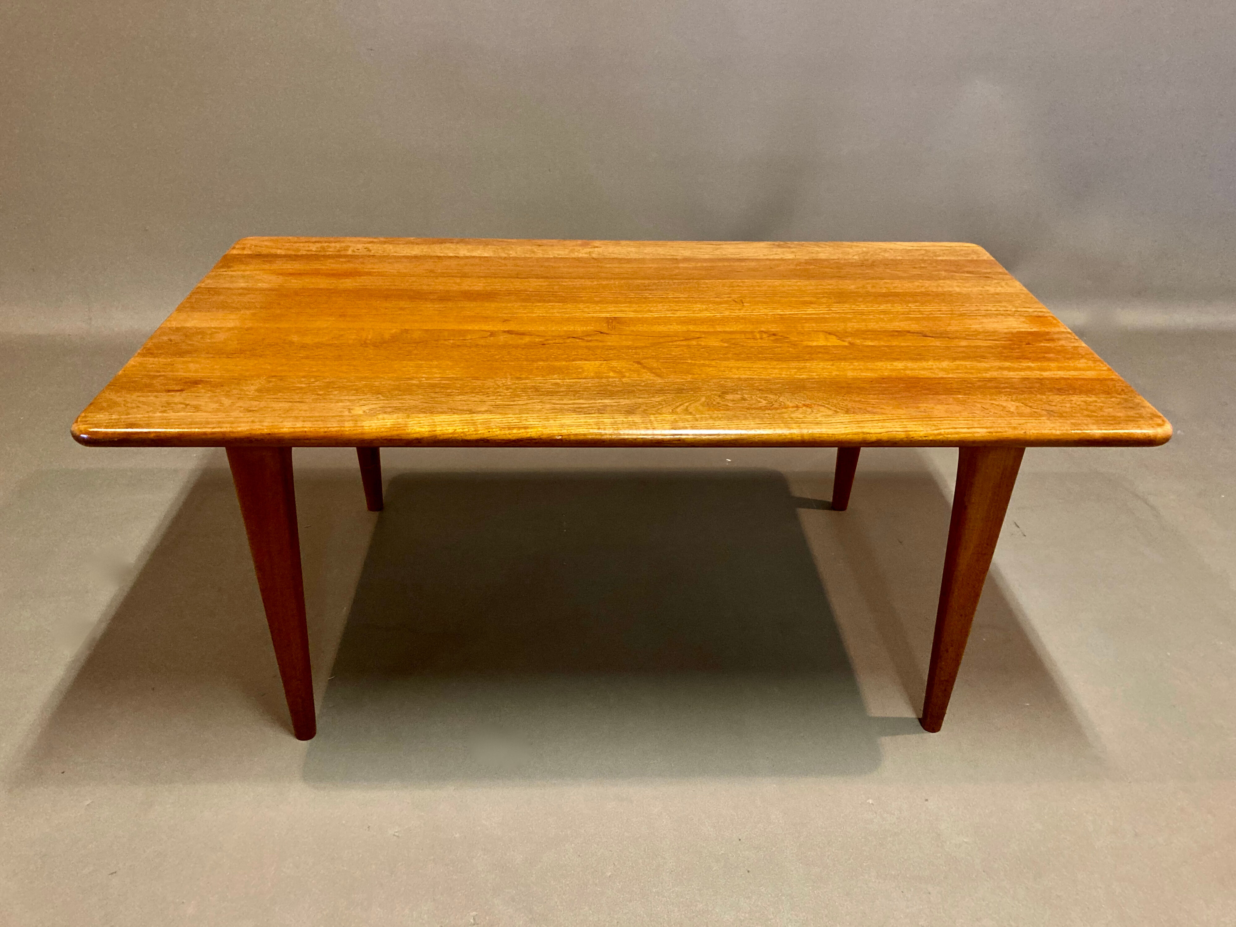 Table basse teck design scandinave 1950