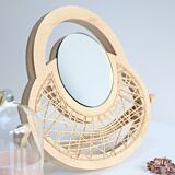 Hand mirror