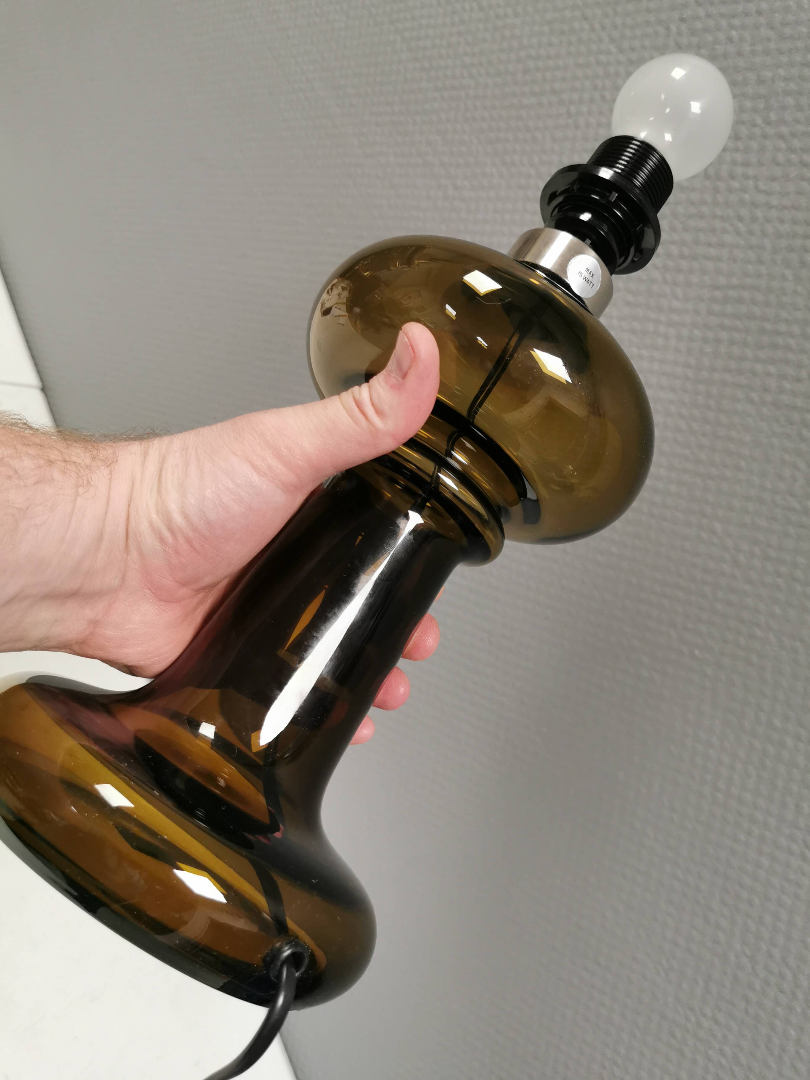 Extremely rare ‘Granny’ table lamp designed by Michael Bang for Holmegaard