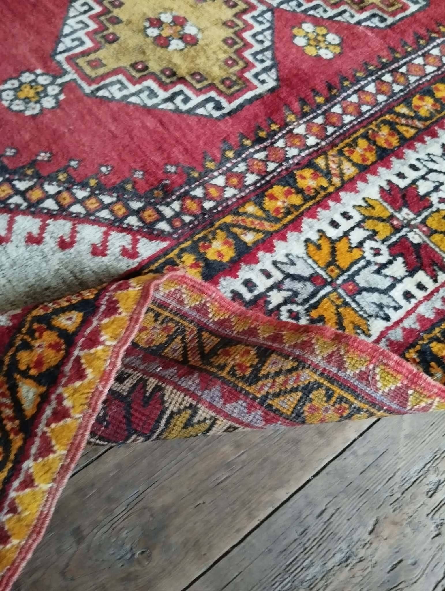 Tapis Anatolien Yahyahli fait main 190x114cm