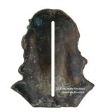 Christ bronze massif plaque avec bas relief pour pierre tombale ou autre signée