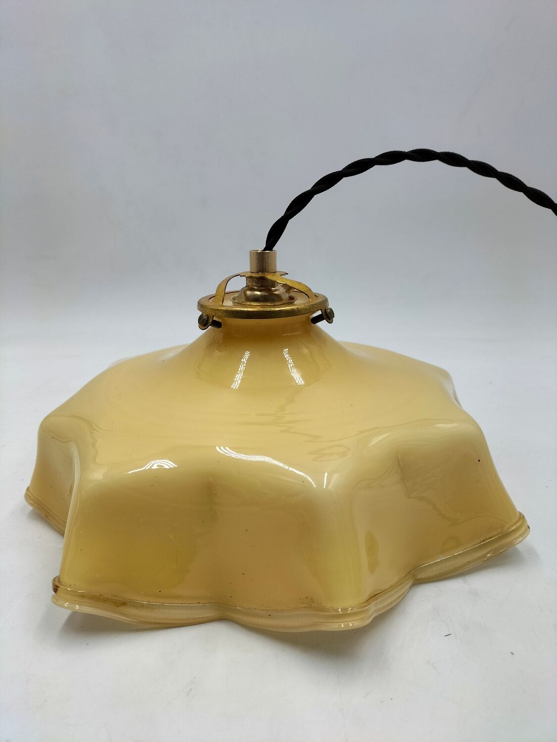 Opaline pendant light