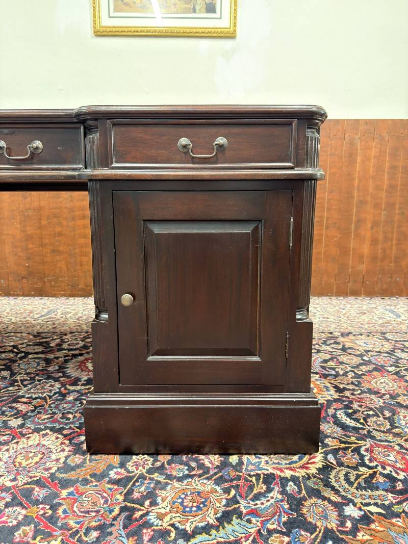 Bureau Chesterfield classique anglais Partnerdesk