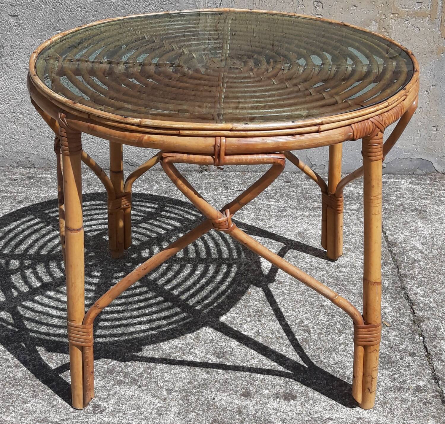 Rattan/bamboo coffee table (glass top)