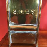 Lampe à pétrole SNCF