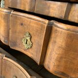 Antique 18th century chest of drawers