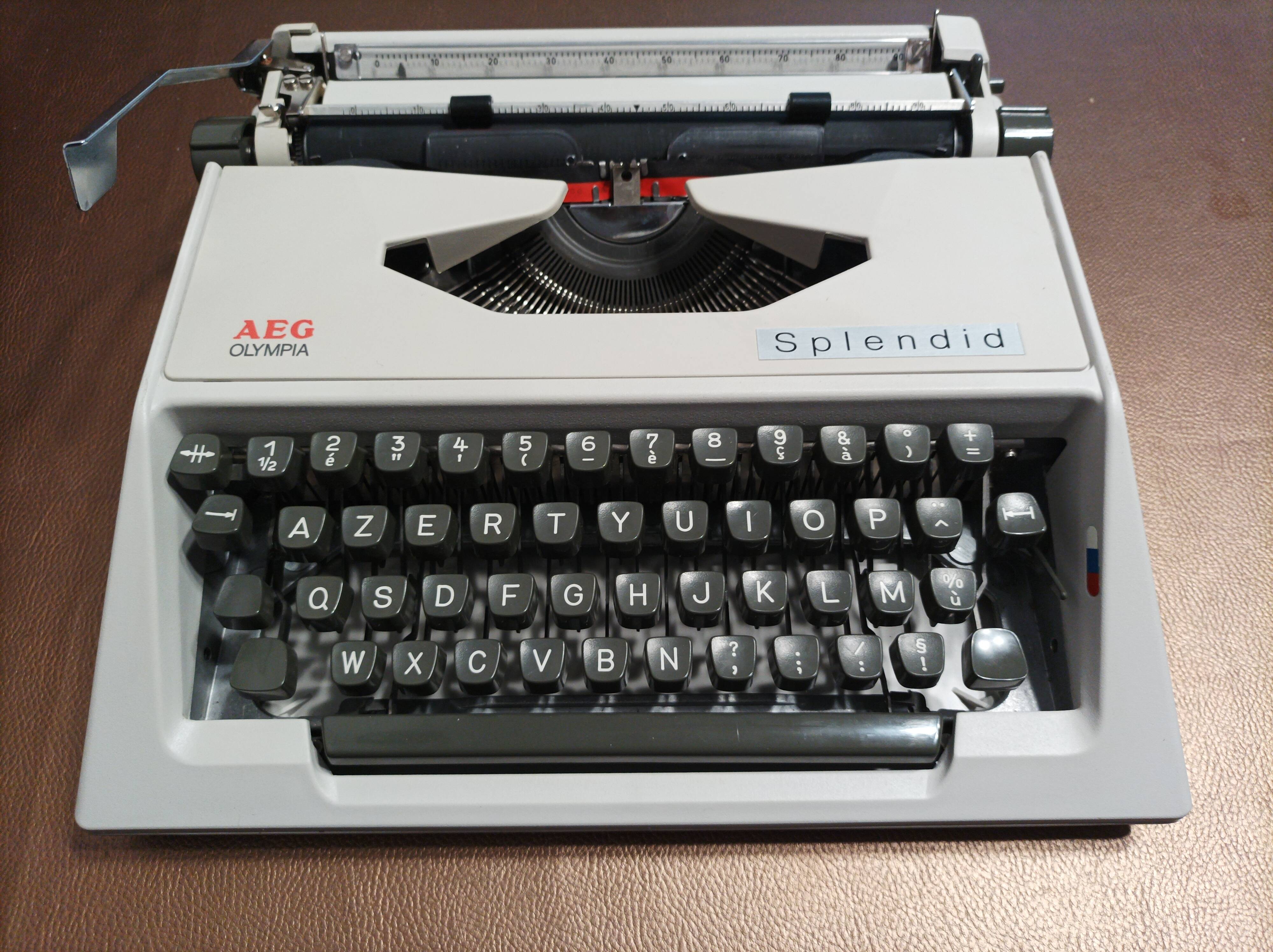 AEF Olympia Splendid typewriter from the 80s