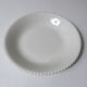 plat blanc crème en faïence