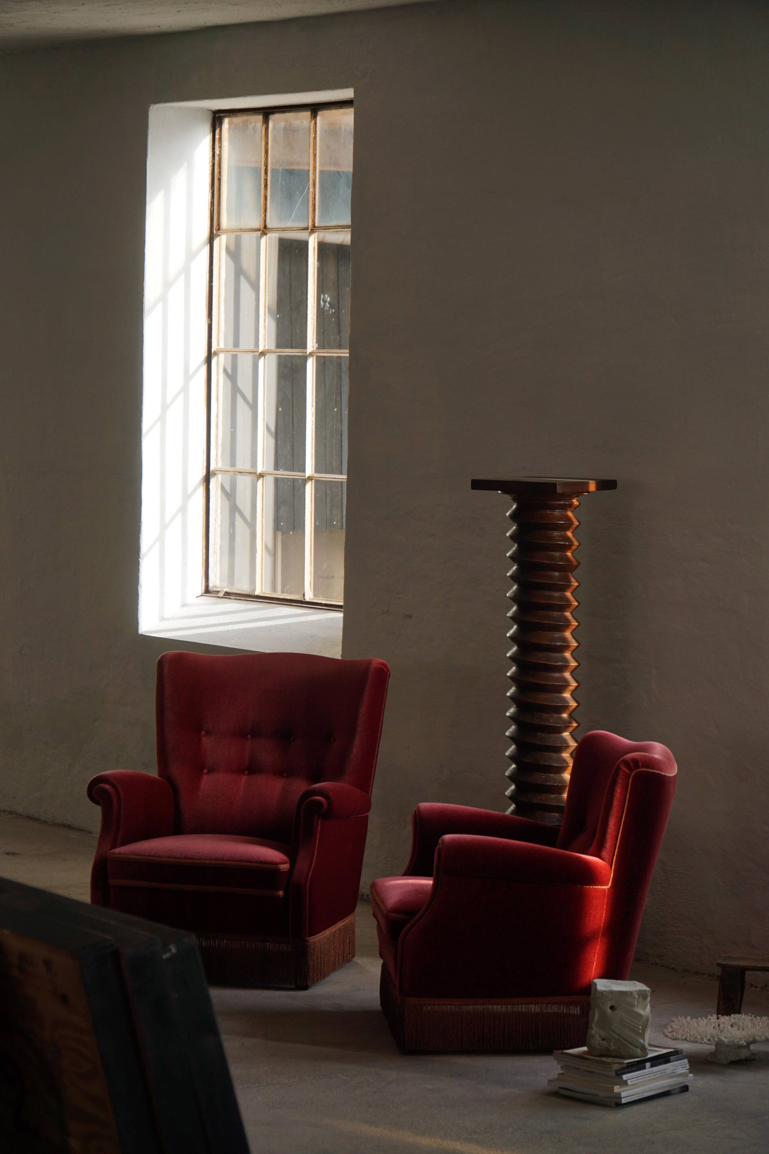 Pair of modern Danish lounge chairs, cherry red velvet, 1950s.