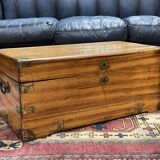 1930s English oak dressing table with beveled oval mirror