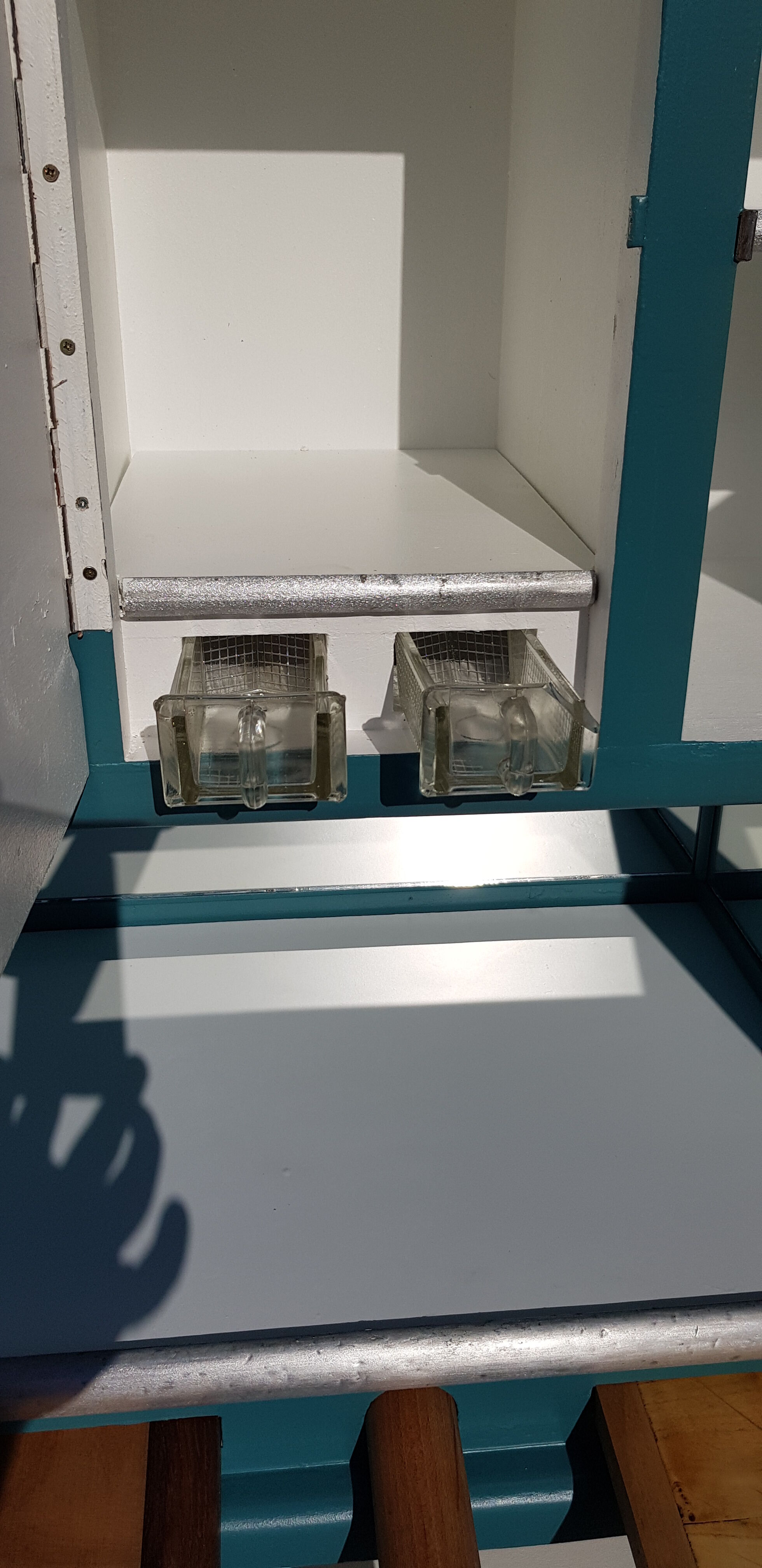 Buffet Mado completely restored and repainted