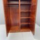 Armoire en placage de noyer restaurée d'influence Art Déco, années 1930
