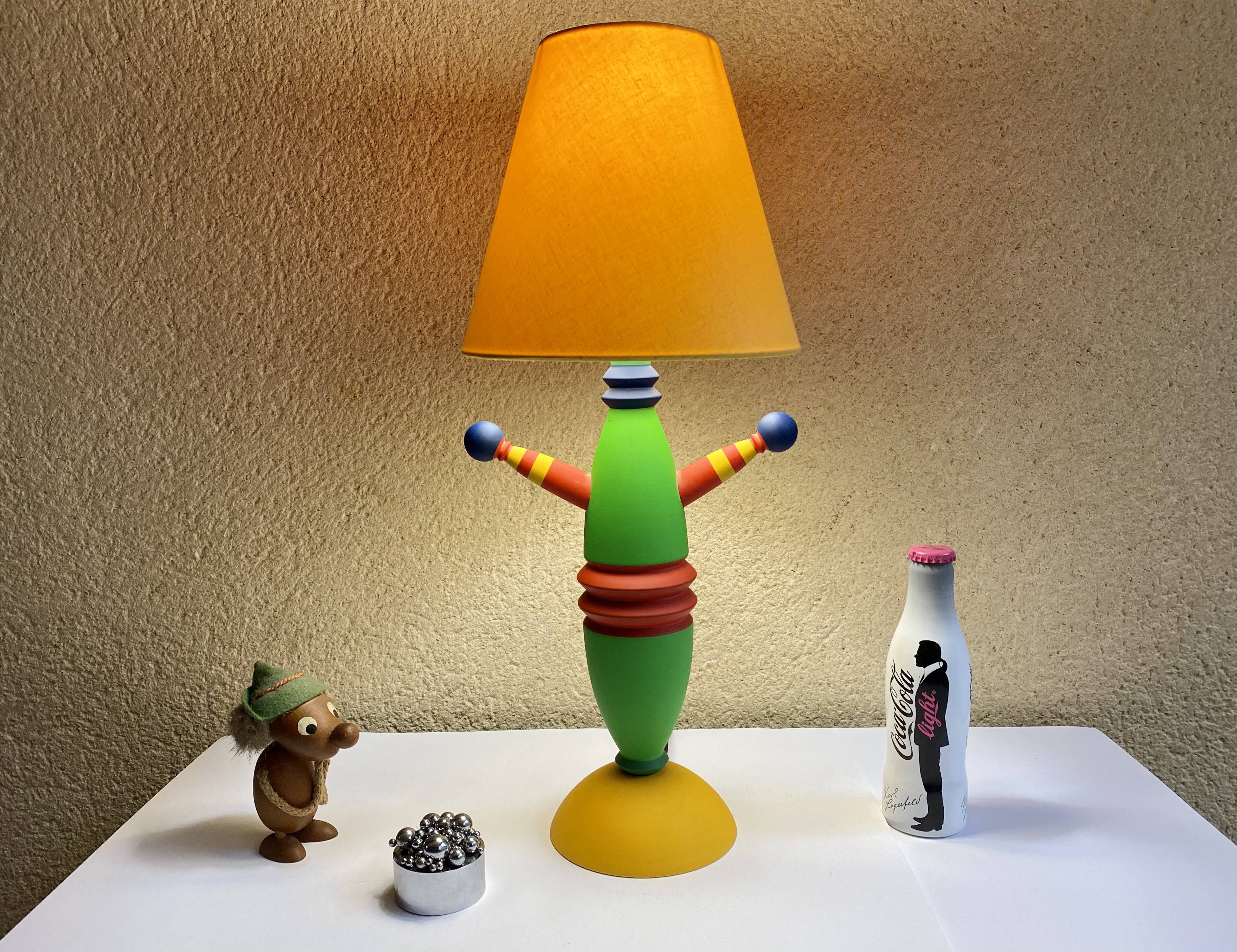 Lampe de table Totem design Olivier Vilatte vintage années 80 Memphis style
