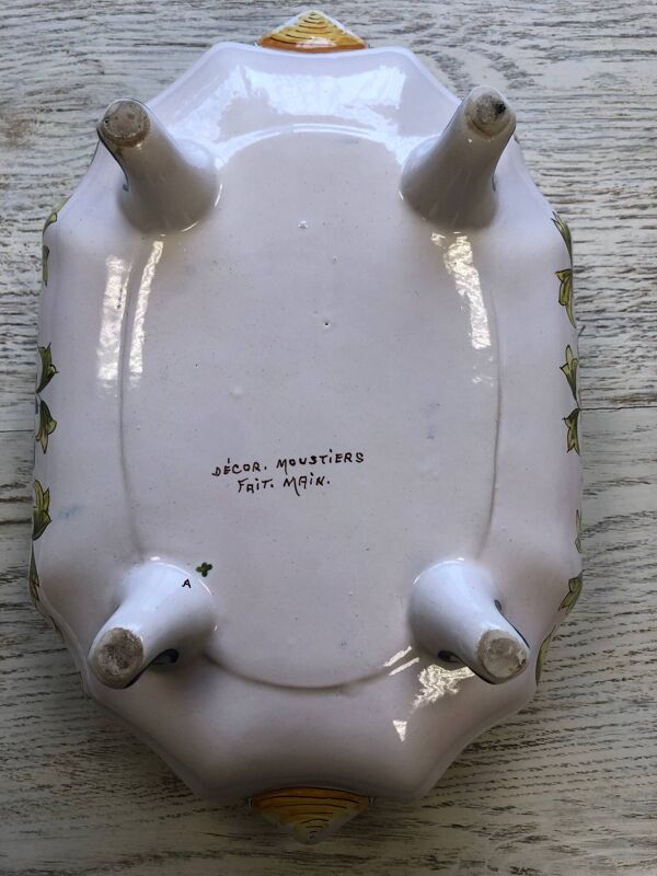 Soupière et son plat ovale en moustier - parfait état