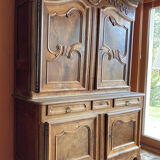 High art nouveau sideboard with 2 bodies in walnut