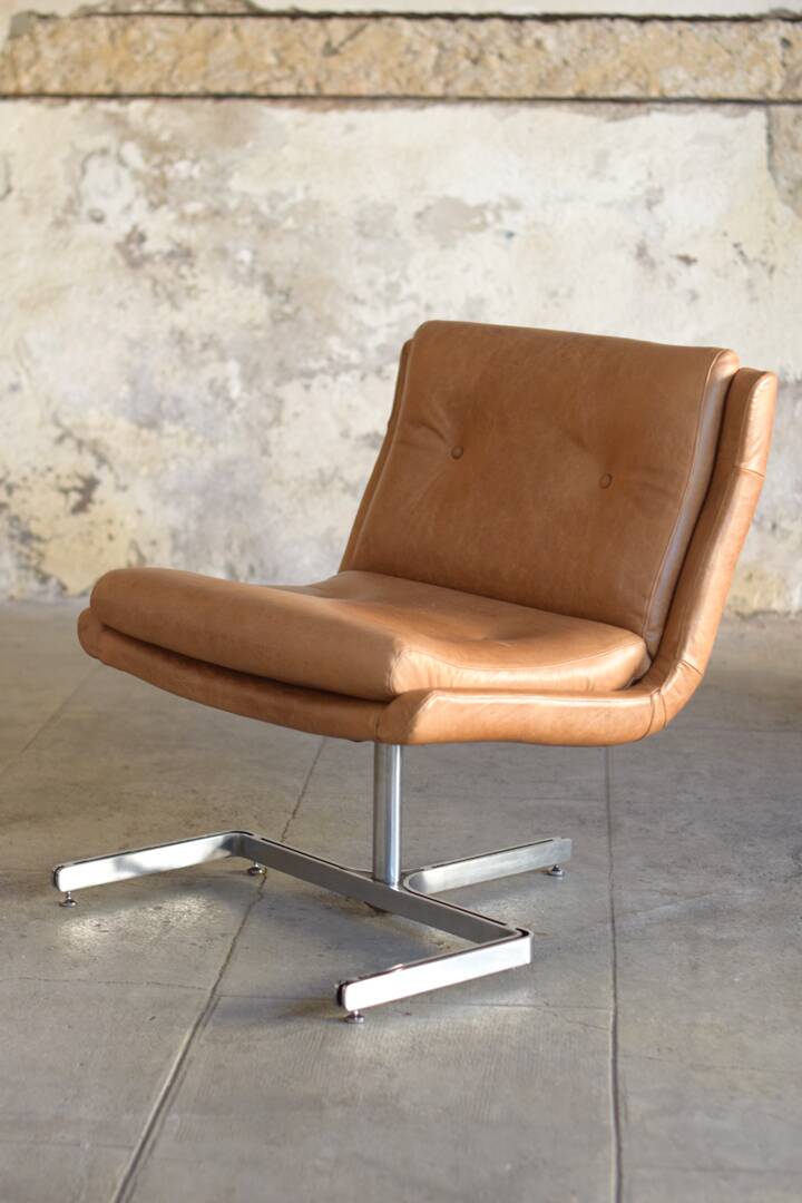 Leather armchair by Raphael Raffel for Apelbaum - France 1970