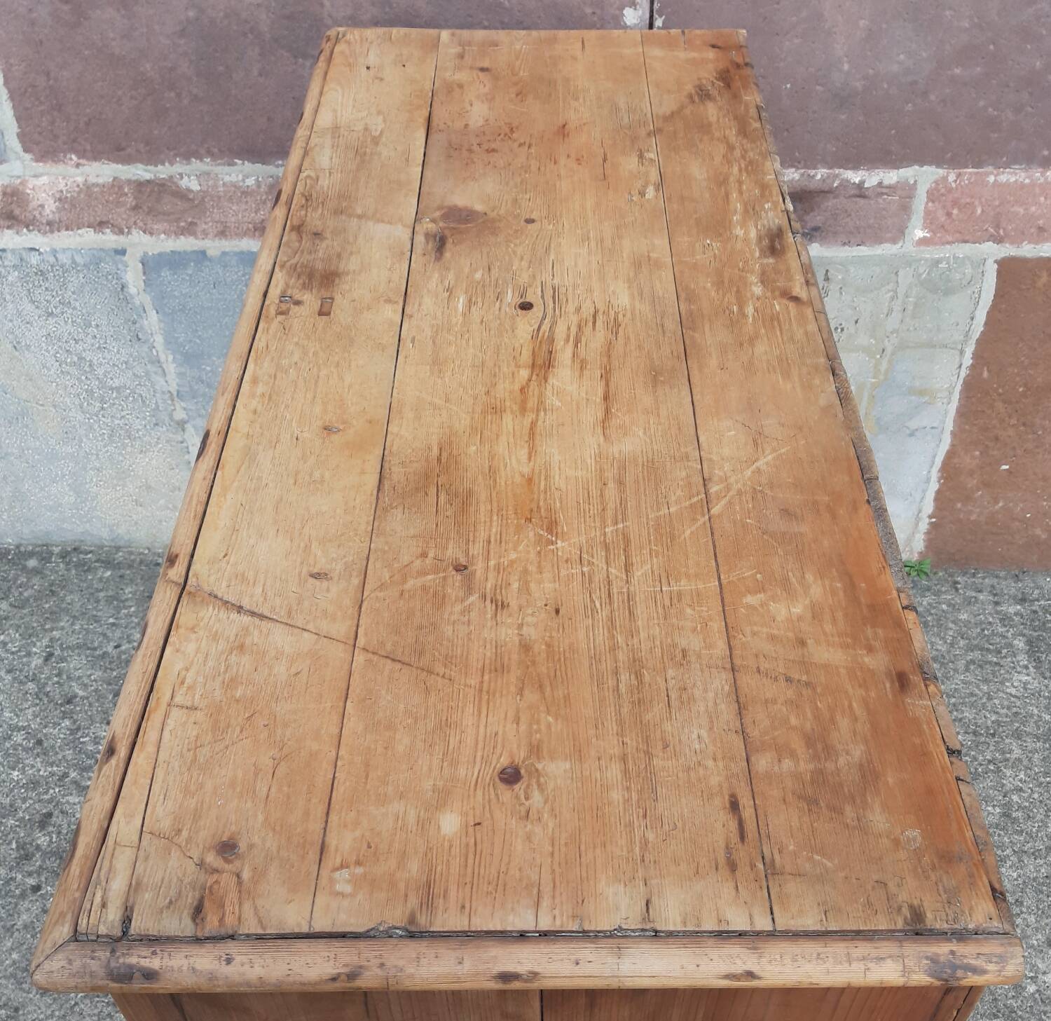 Commode ou meuble à tiroirs