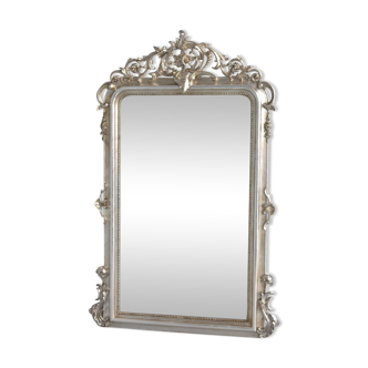 Miroir de style Louis XV argenté époque XIXème