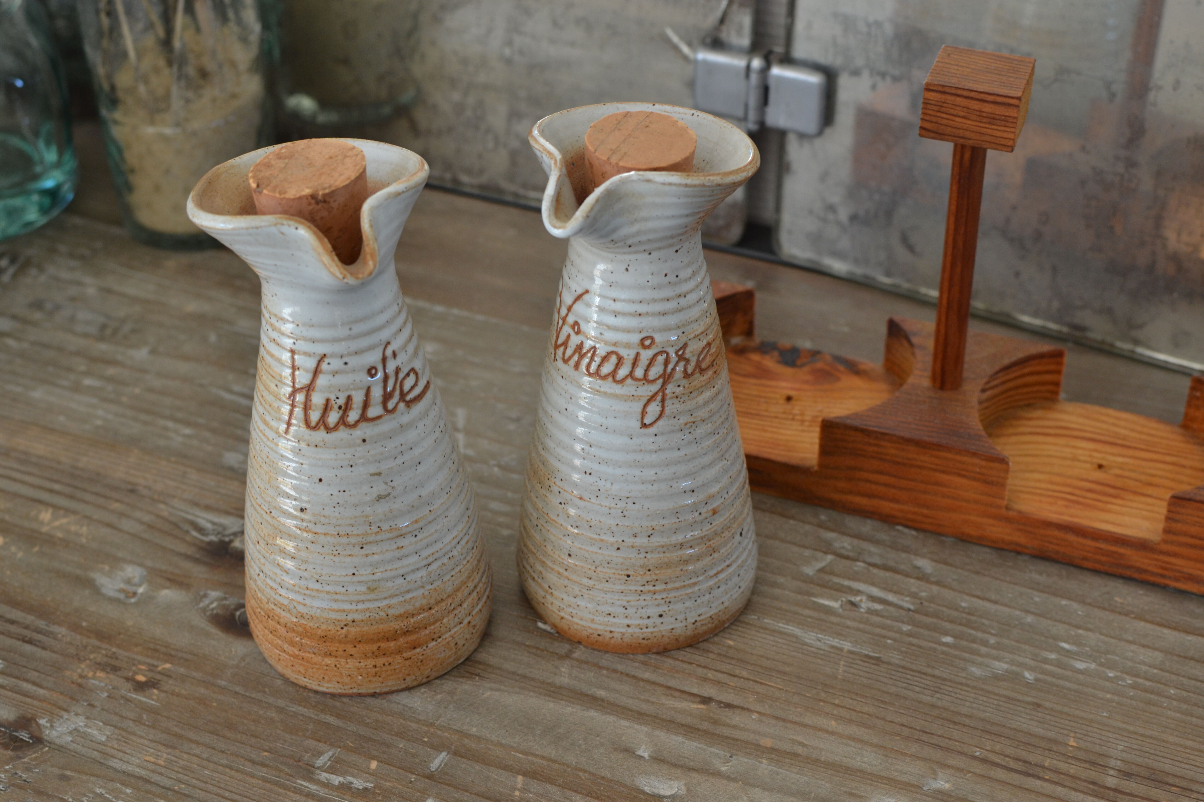 Oil and vinegar sandstone of the Marais