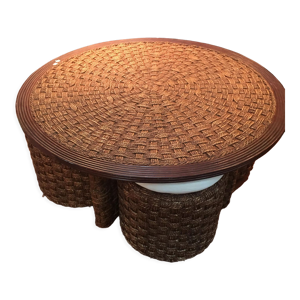 table basse avec 4 poufs