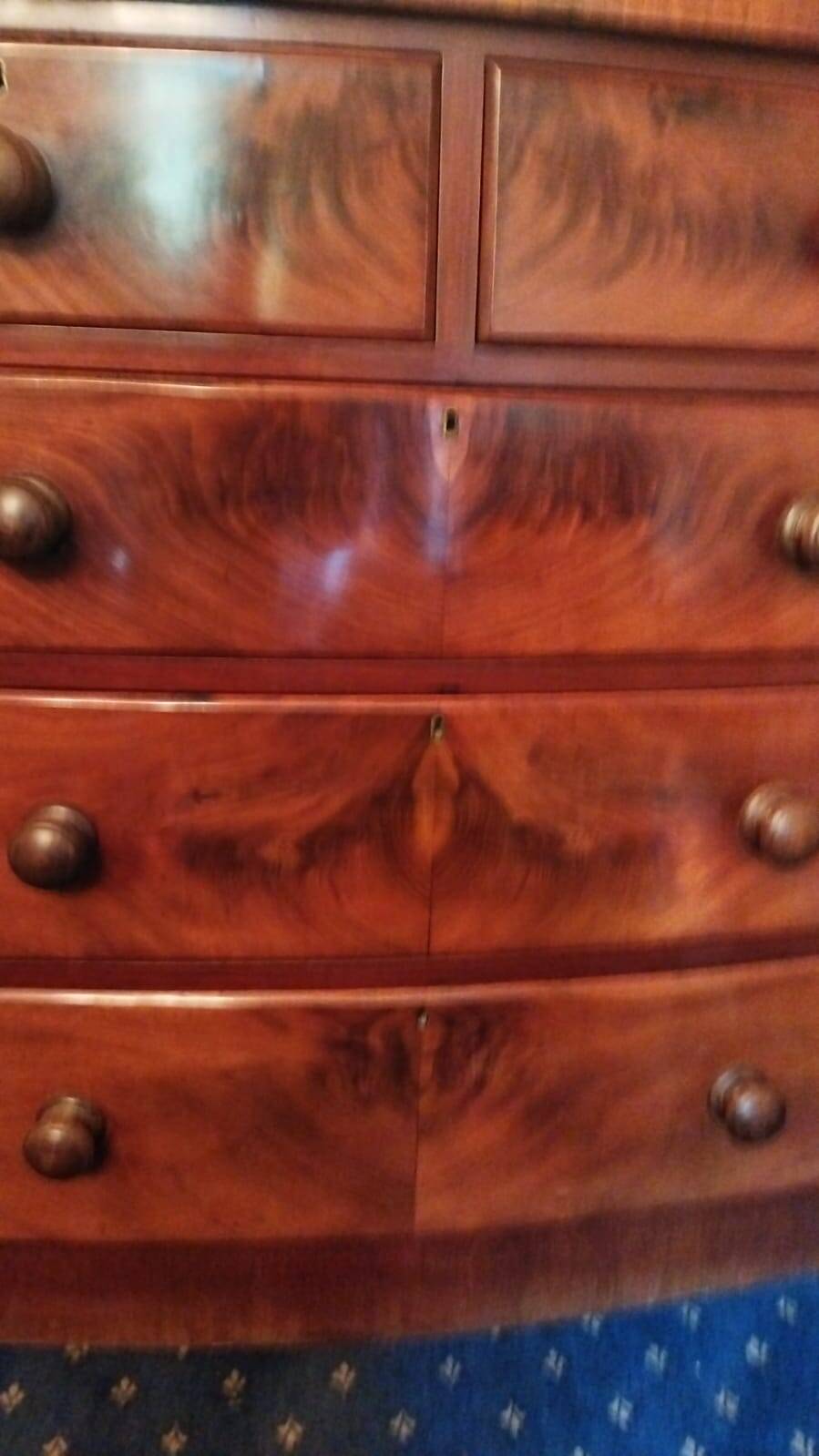19th century English chest of drawers