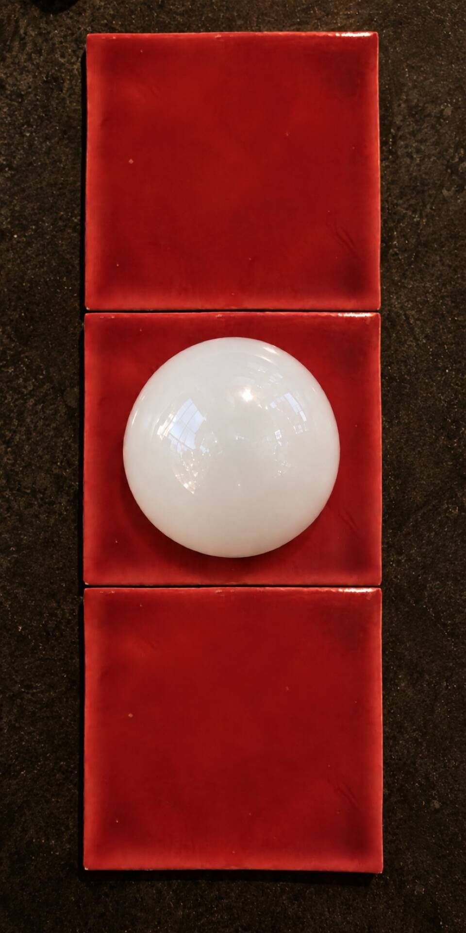 Ceramic wall lamp