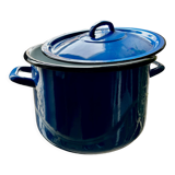 Vintage pot in enamelled sheet metal