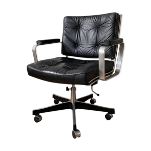 chaise de bureau en aluminium