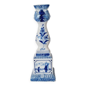 Dutch Delft porcelain candle holder with slip and hand painted.