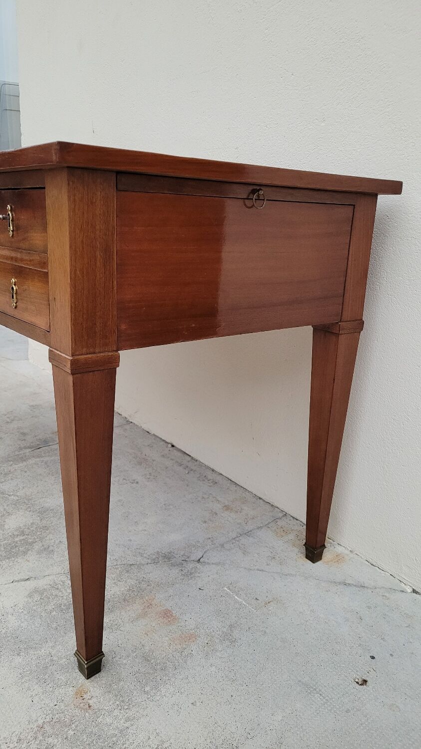 Louis XVI style flat desk in 19th century mahogany