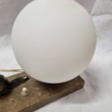 Lampe boule chien art deco, 1930