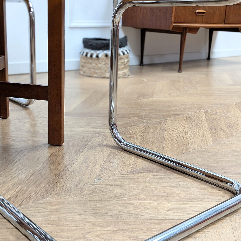Lot de 4 chaises B32 par Marcel Breuer