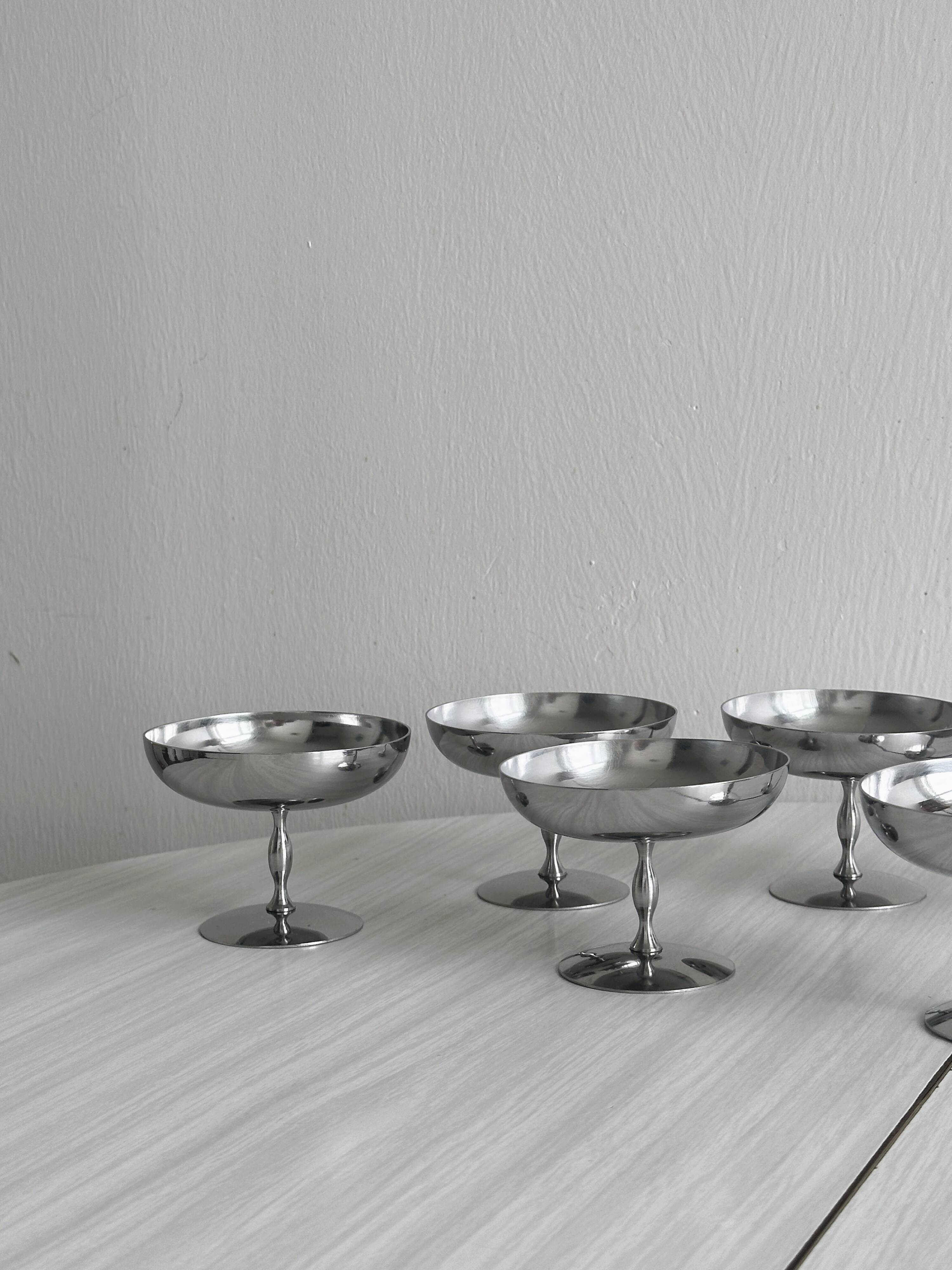 6 matt stainless steel footed bowls, Letang Remy style