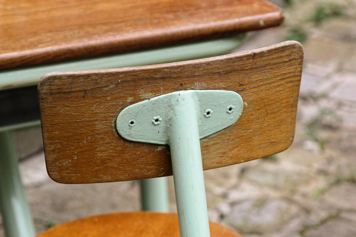 One-piece music stand, 1950s