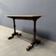 Table de bistrot ancienne française avec plateau en bois d'orme clair