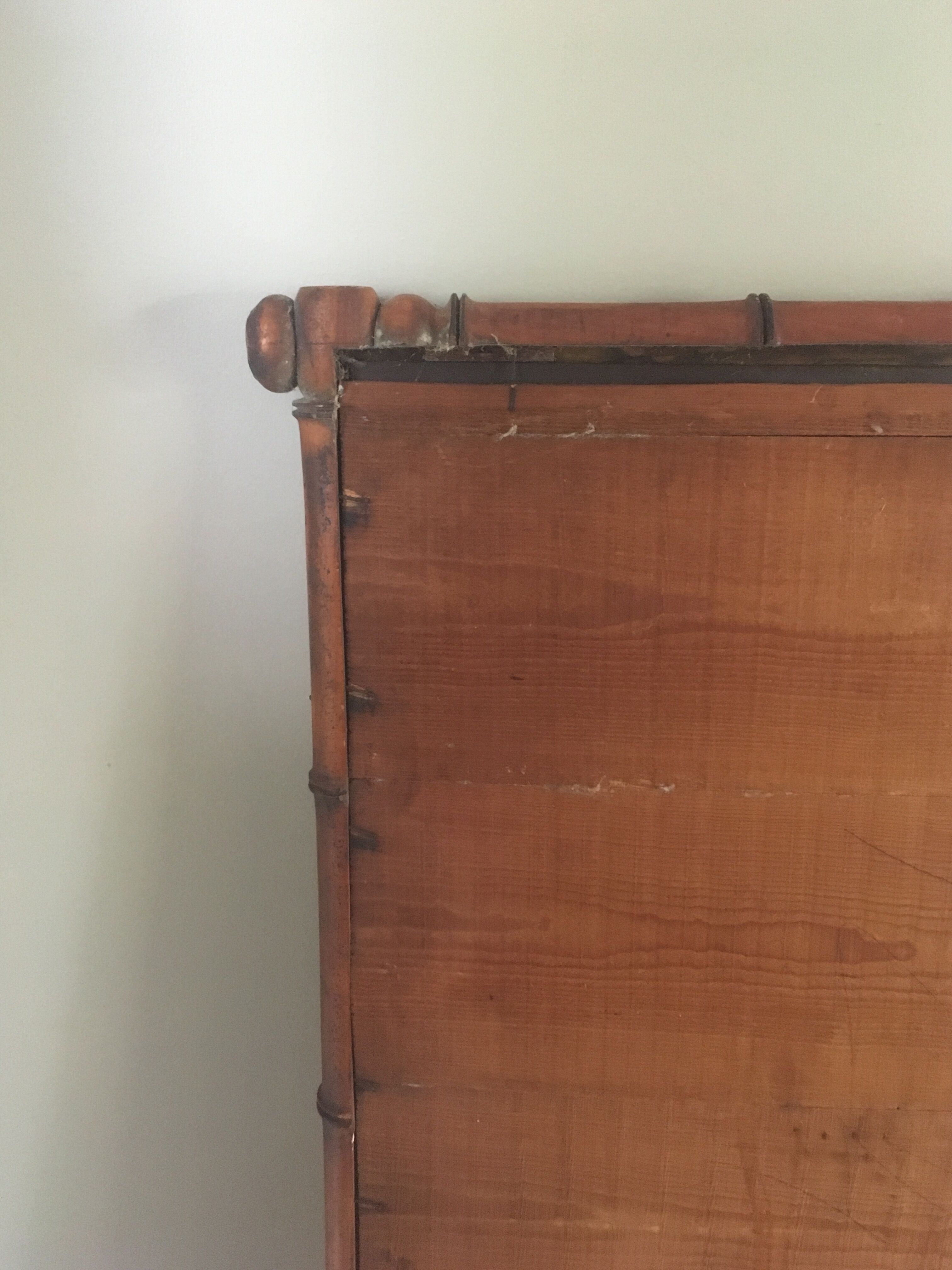 Ancient bamboo-style wood mirror