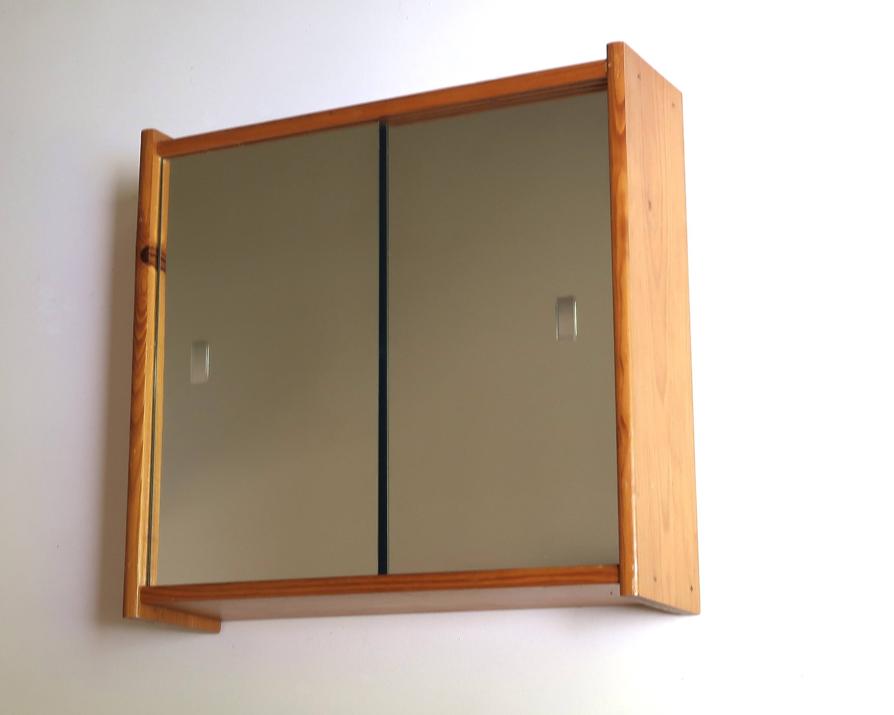 Wooden wall shelf with sliding mirror doors, 1970s