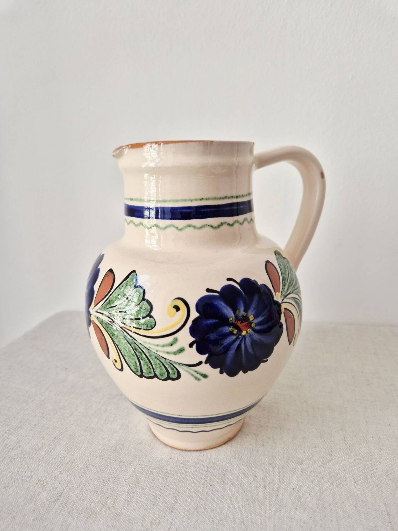 Pichet à eau, vase en grès vintage de style portugais
