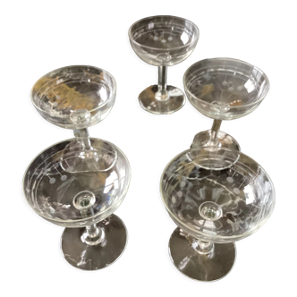 Set of five champagne glasses engraved vintage