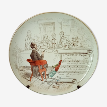 Assiette de collection ( creil et montereau , terre de fer ) sujets musicaux  les noces de jeannette